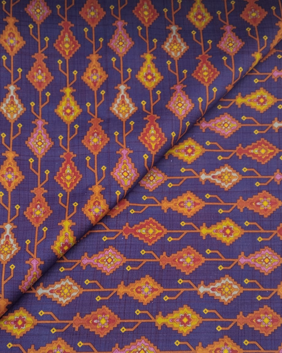 Printed Khaddar-PK1014. Rs250/yard
3yards shirt 750--- 5yards suit 1250