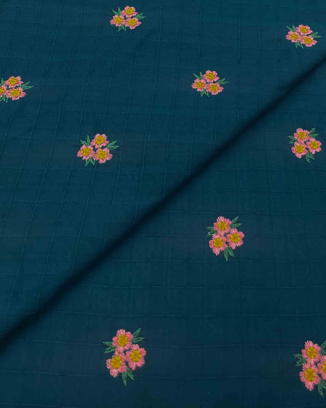 Khaddar Embroidery KE097