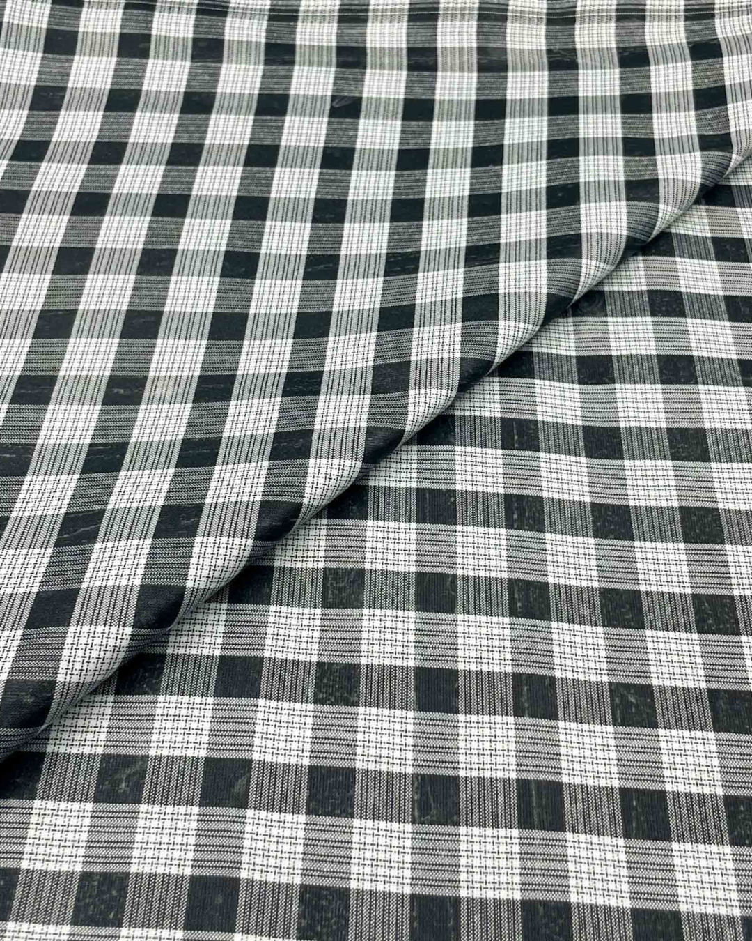 Poly Viscose square Check