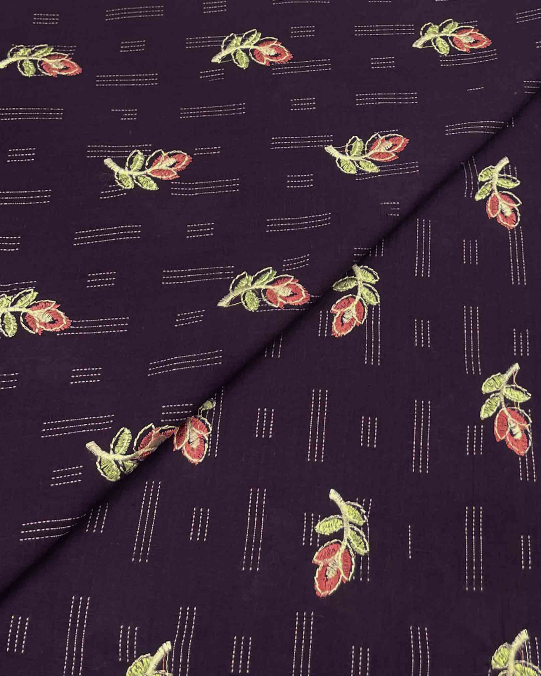 Lawn Embroidery Wider D5G028 <br> <b>Rs 567.00/Yard<b>