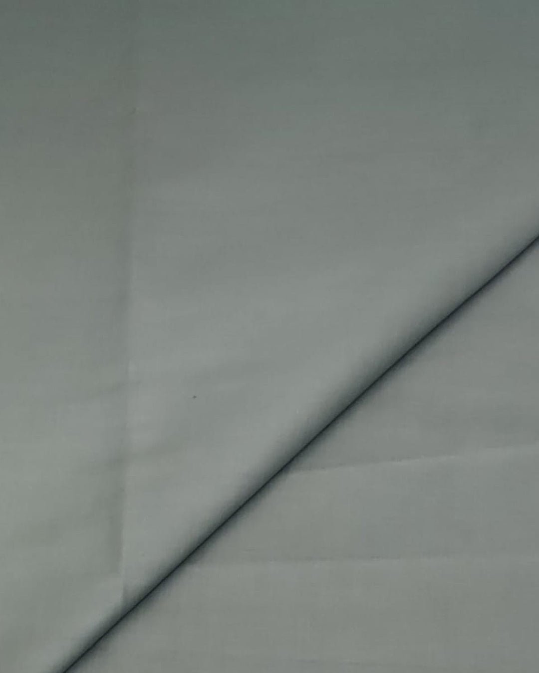 Light Grey – Plain Lawn