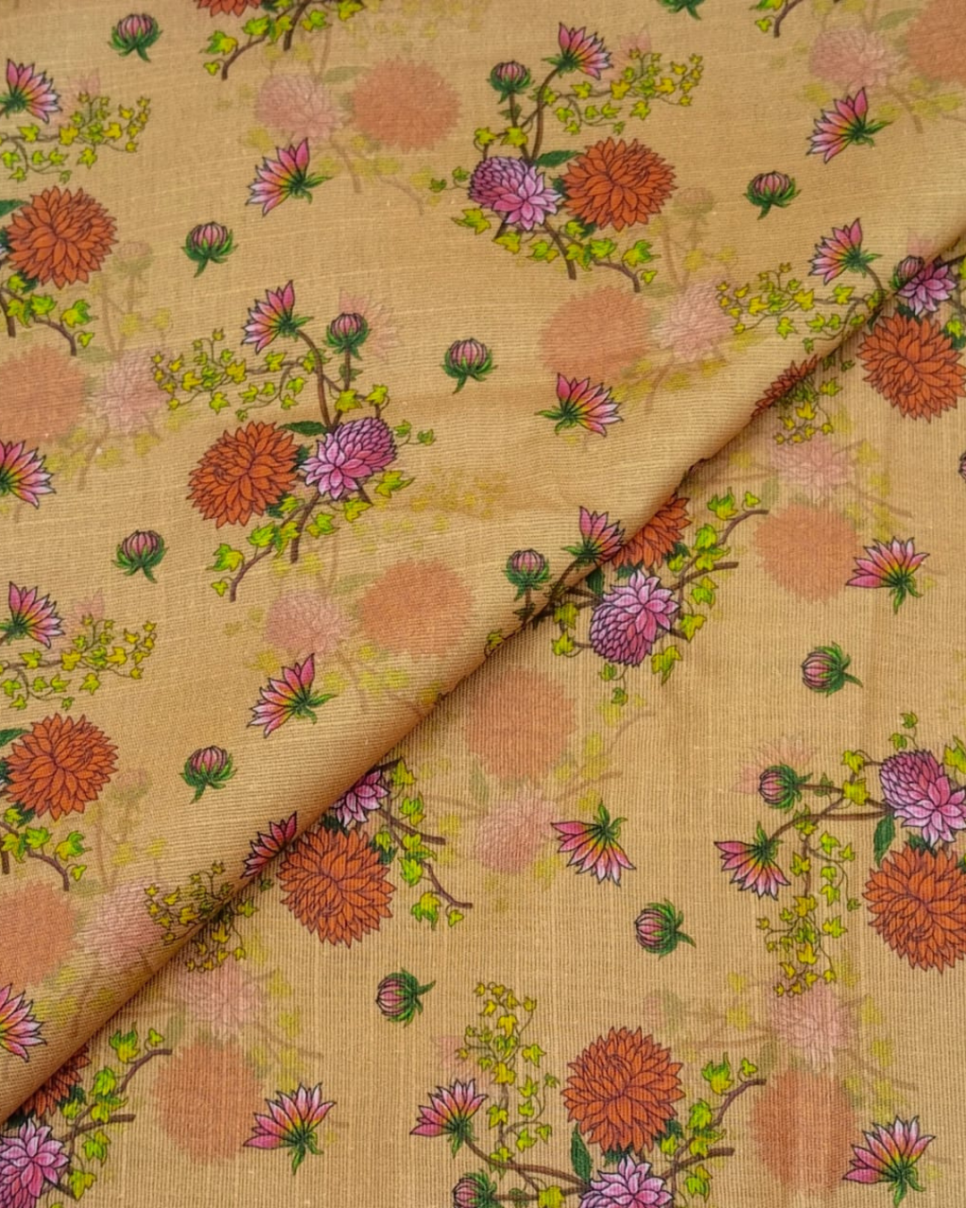 Printed Khaddar-PK1042. Rs250/yard
3yards shirt 750--- 5yards suit 1250