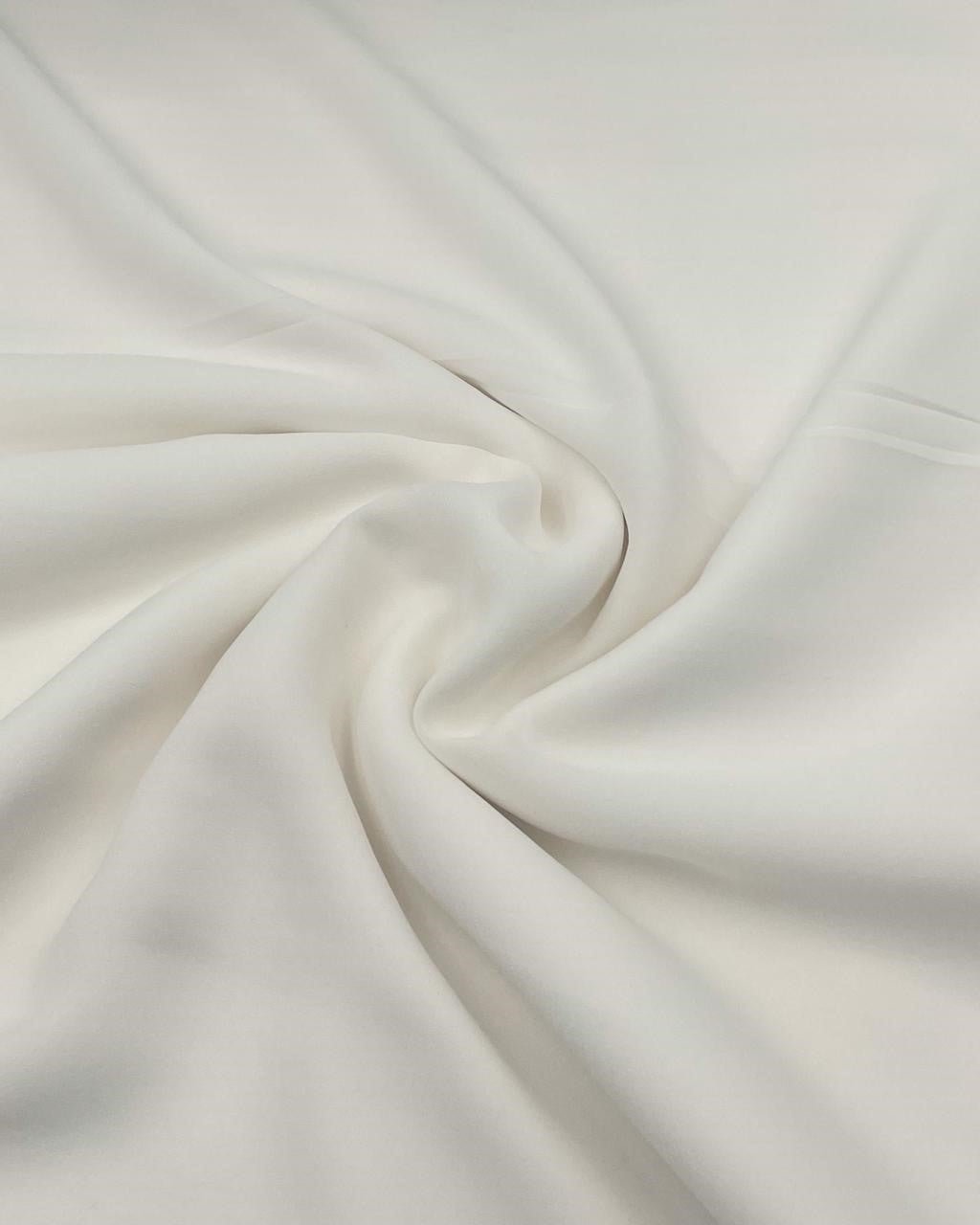 Georgette Wider Off White GWY009