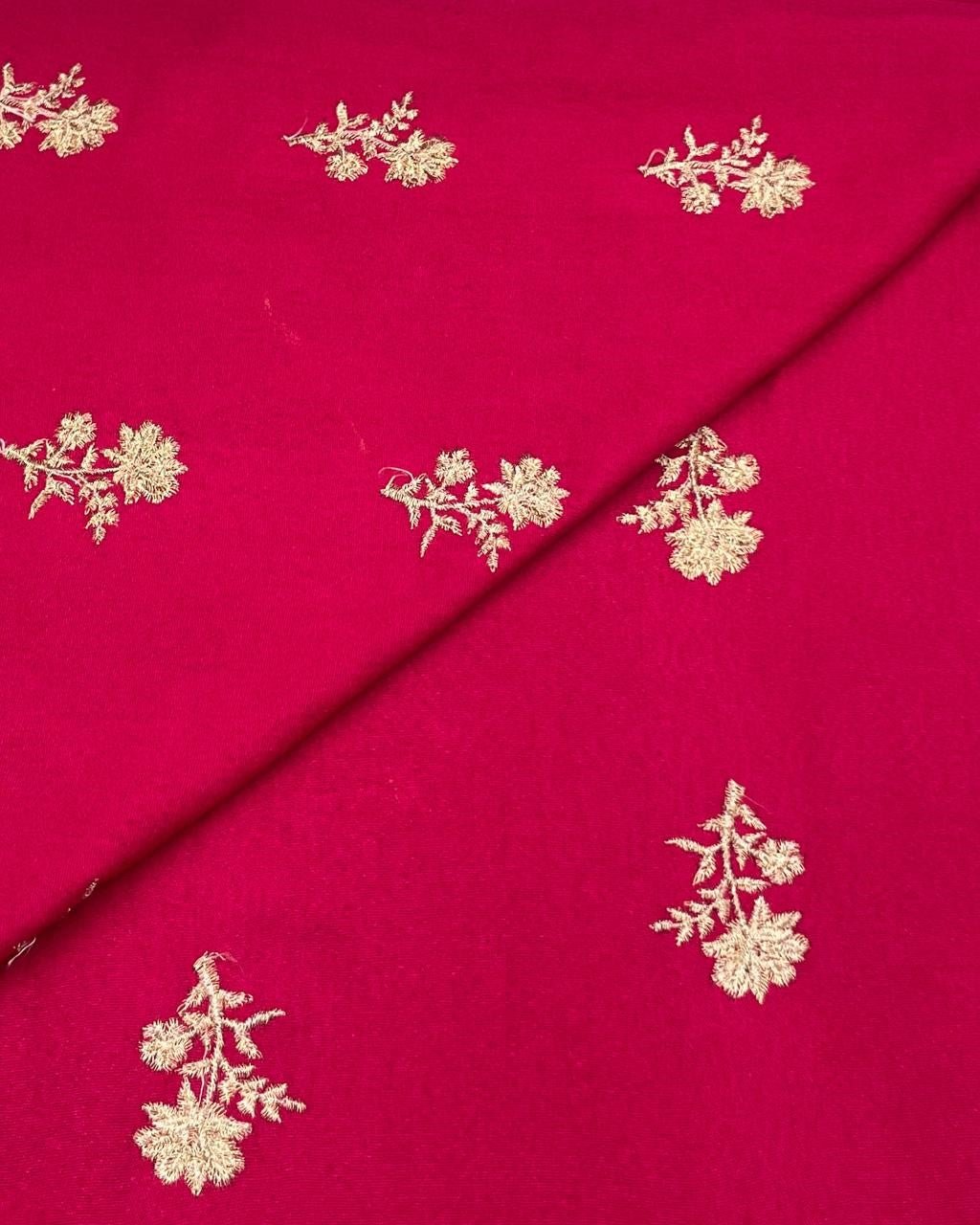 Silk Karandi Embroidery SKE011
