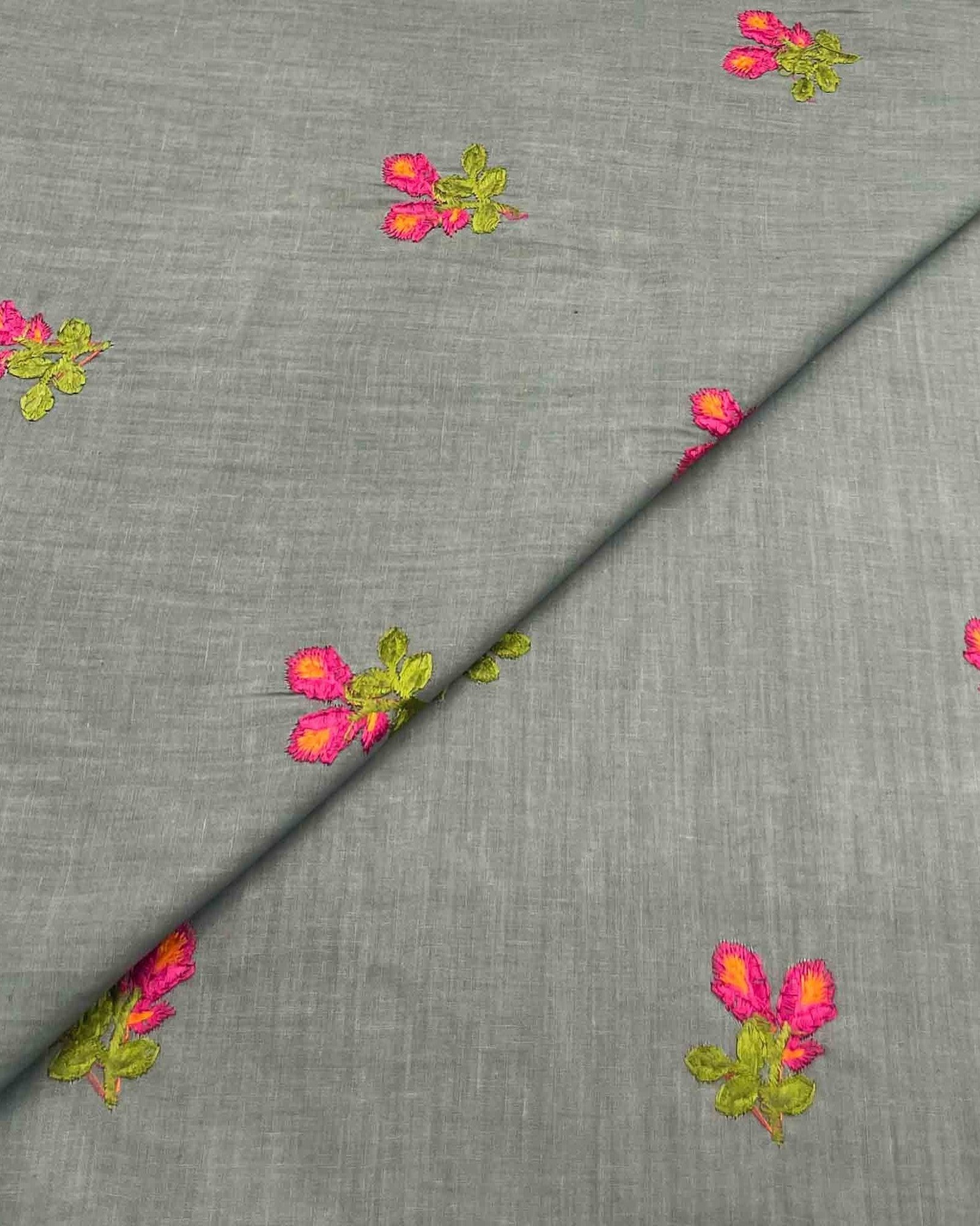 Cambric Cotton Embroidery D2C004