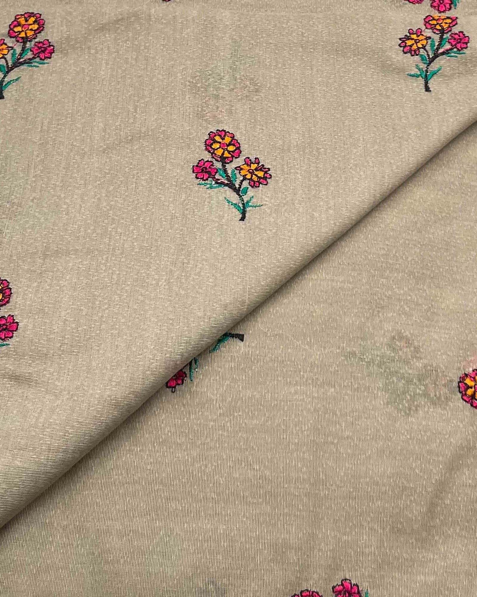 Silk Karandi Embroidery SKE091