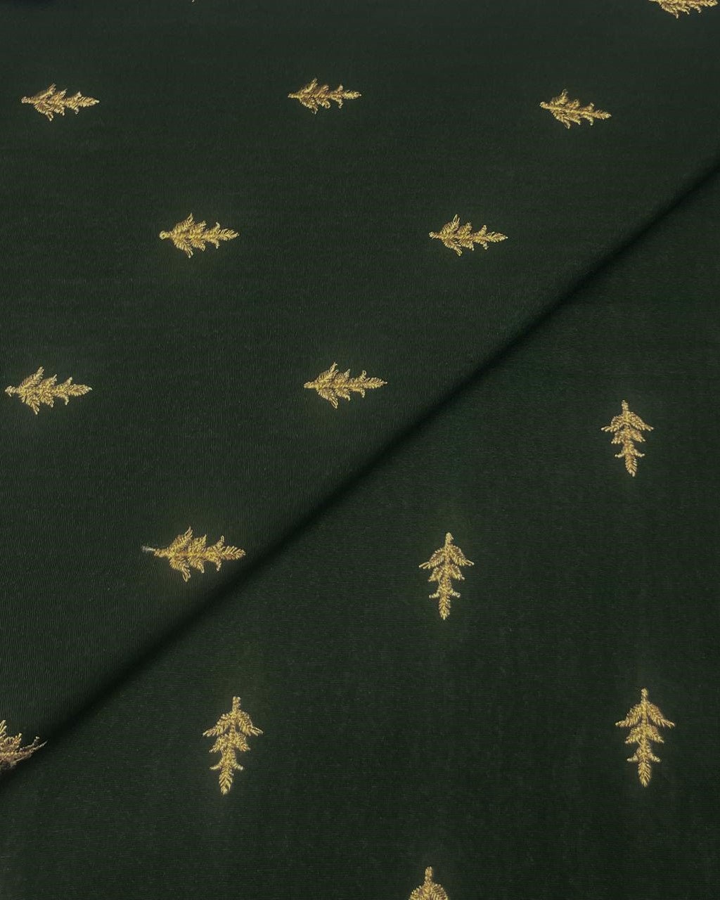 Silk Karandi Embroidery SKE085