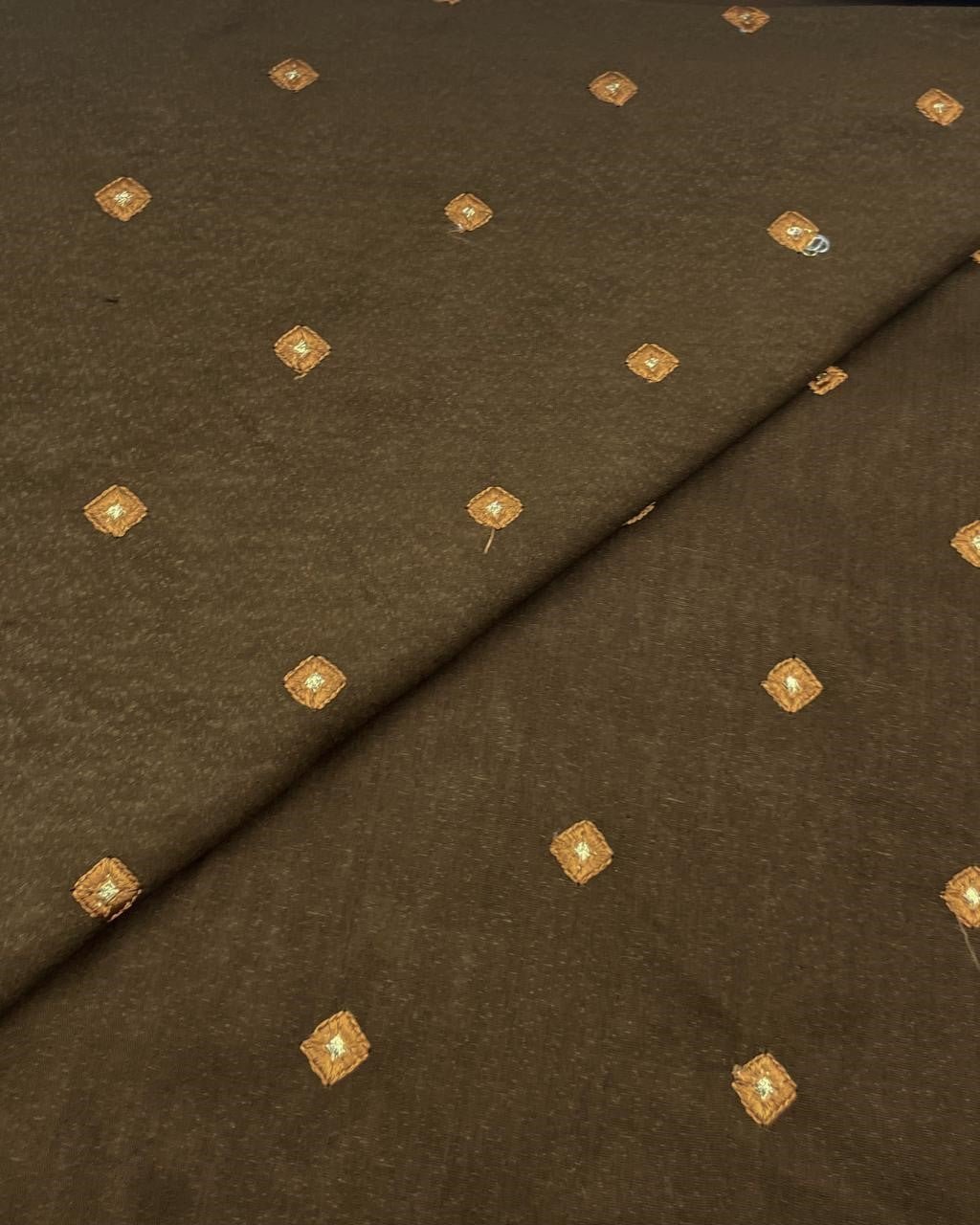 Silk Karandi Embroidery SKE083