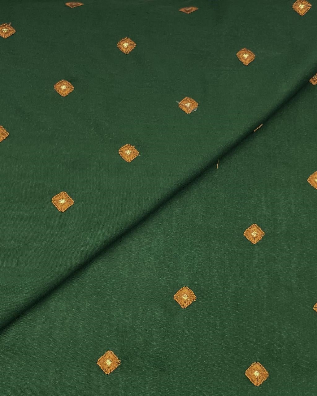 Silk Karandi Embroidery SKE073