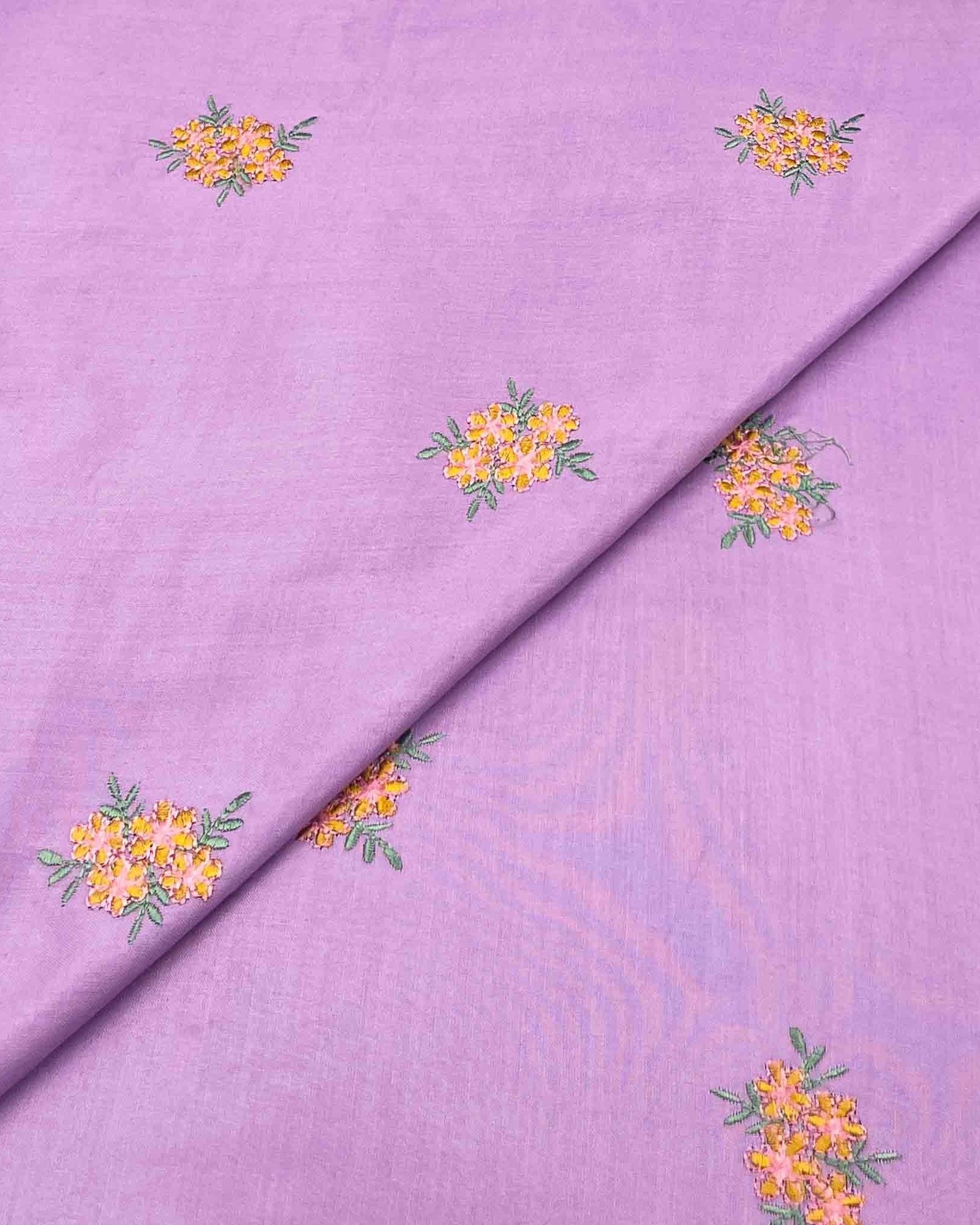 LINEN EMBROIDERY LE0052