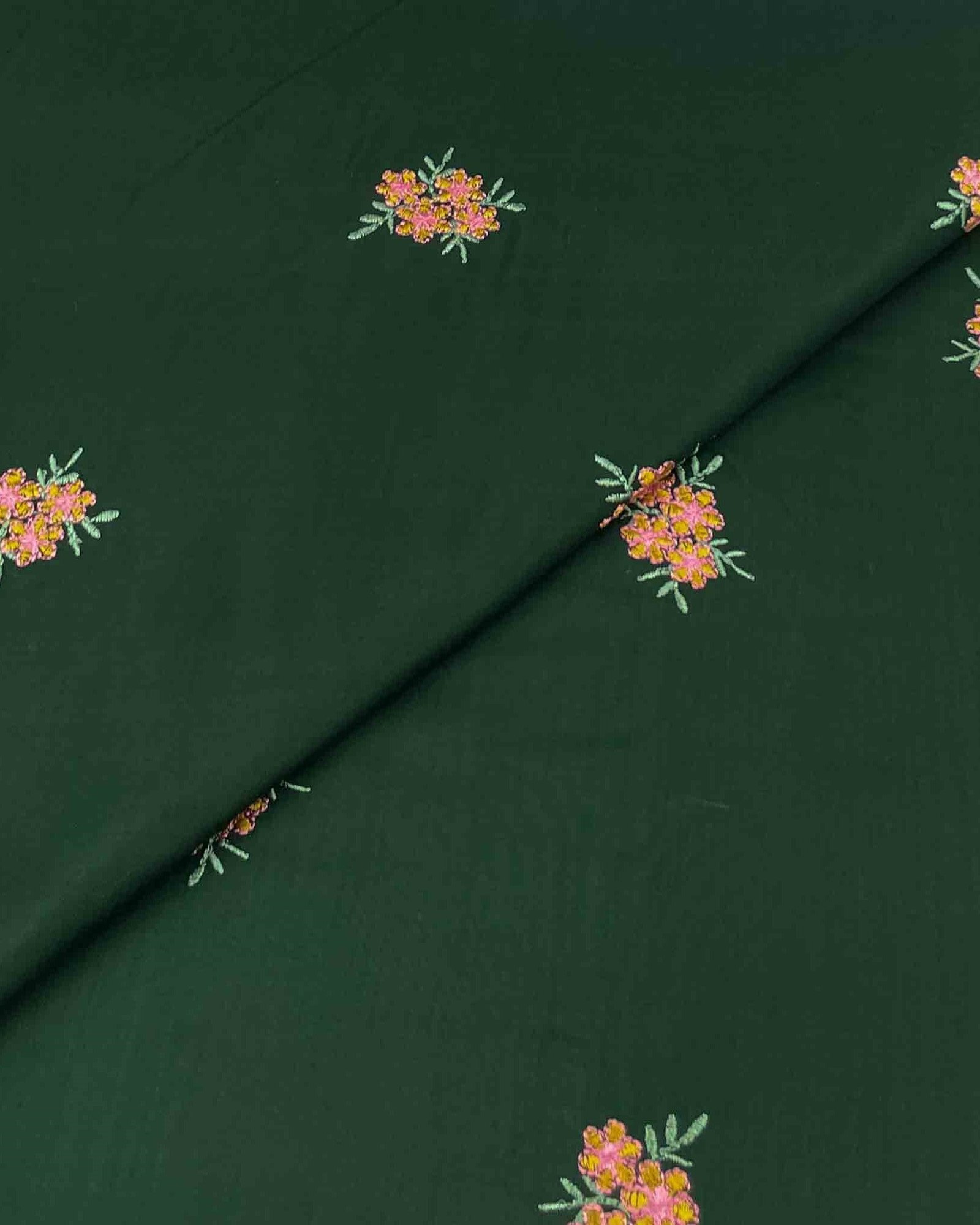 LINEN EMBROIDERY LE049