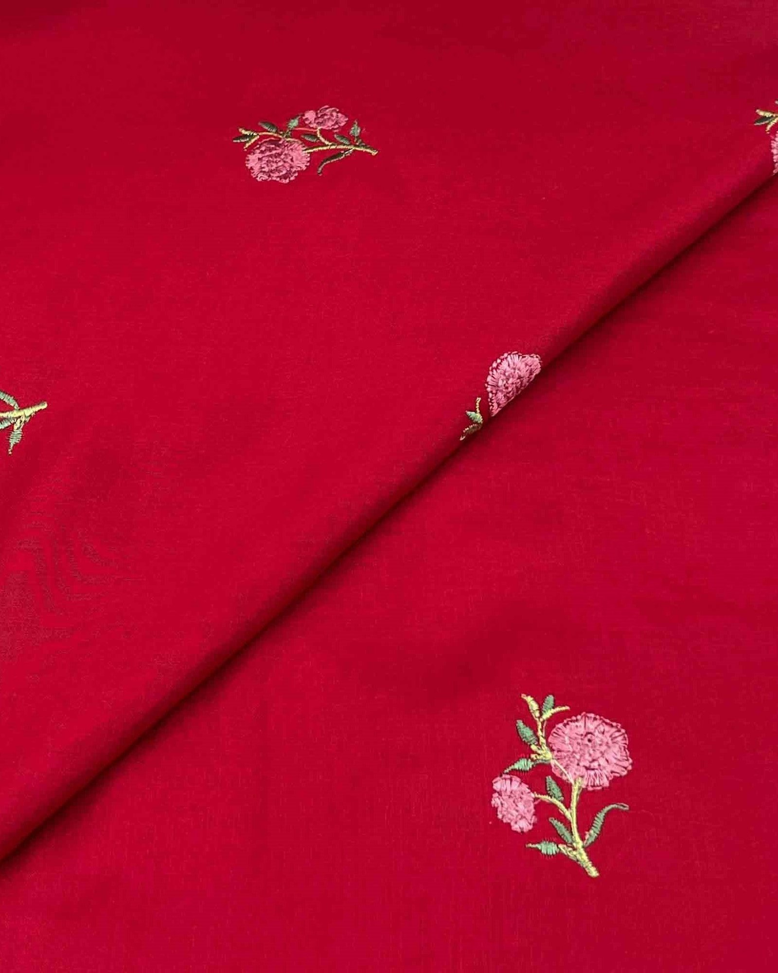 LINEN EMBROIDERY LE046