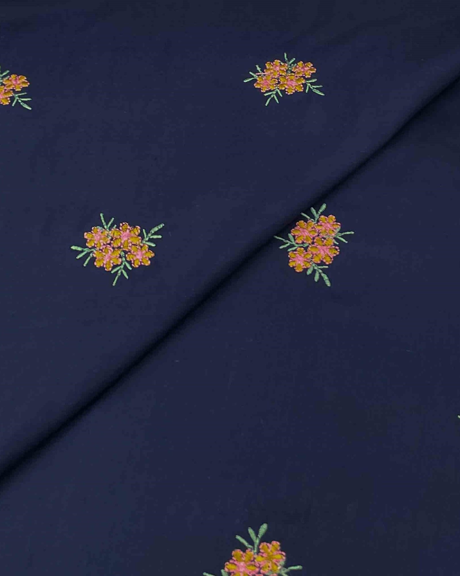 LINEN EMBROIDERY LE044