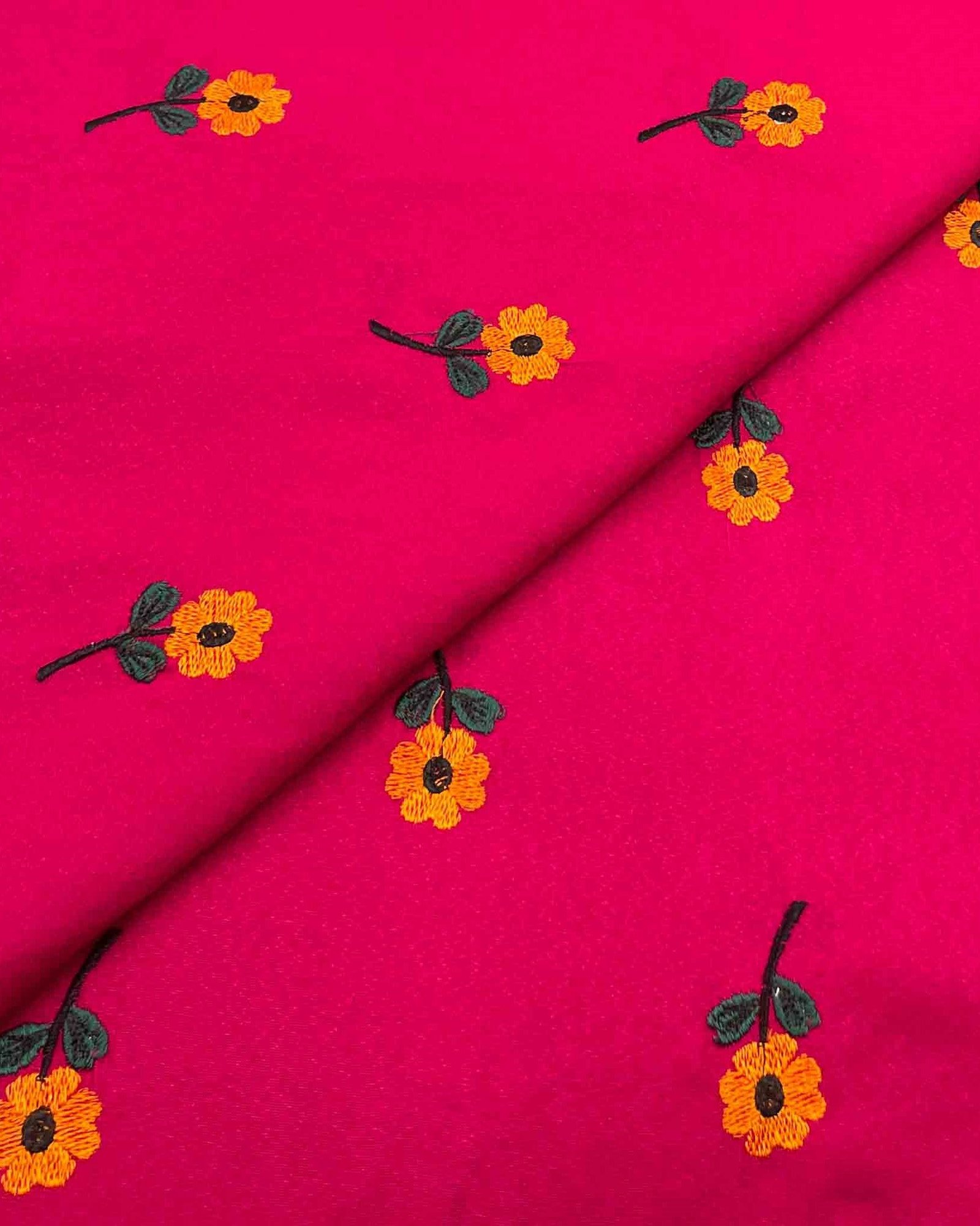 Silk Karandi Embroidery SKE058