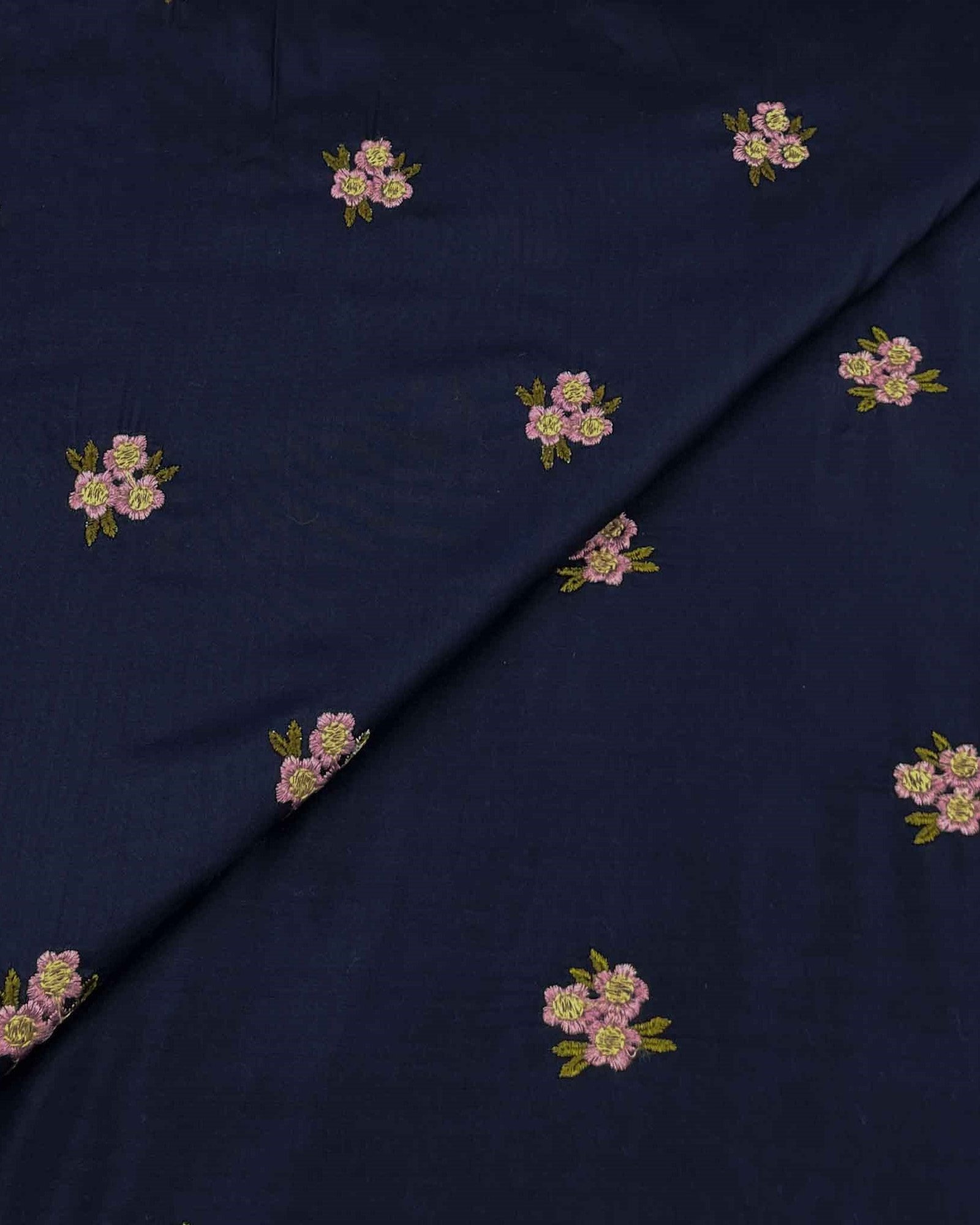 LINEN EMBROIDERY LE039