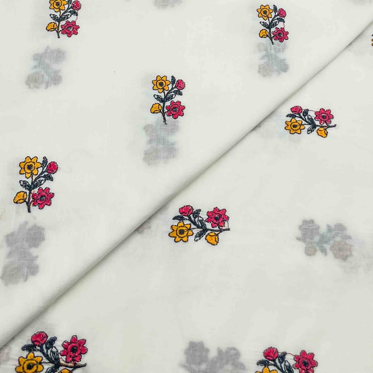 Lawn Emb D12129 <br> <b>Rs 649.00/yard<b>