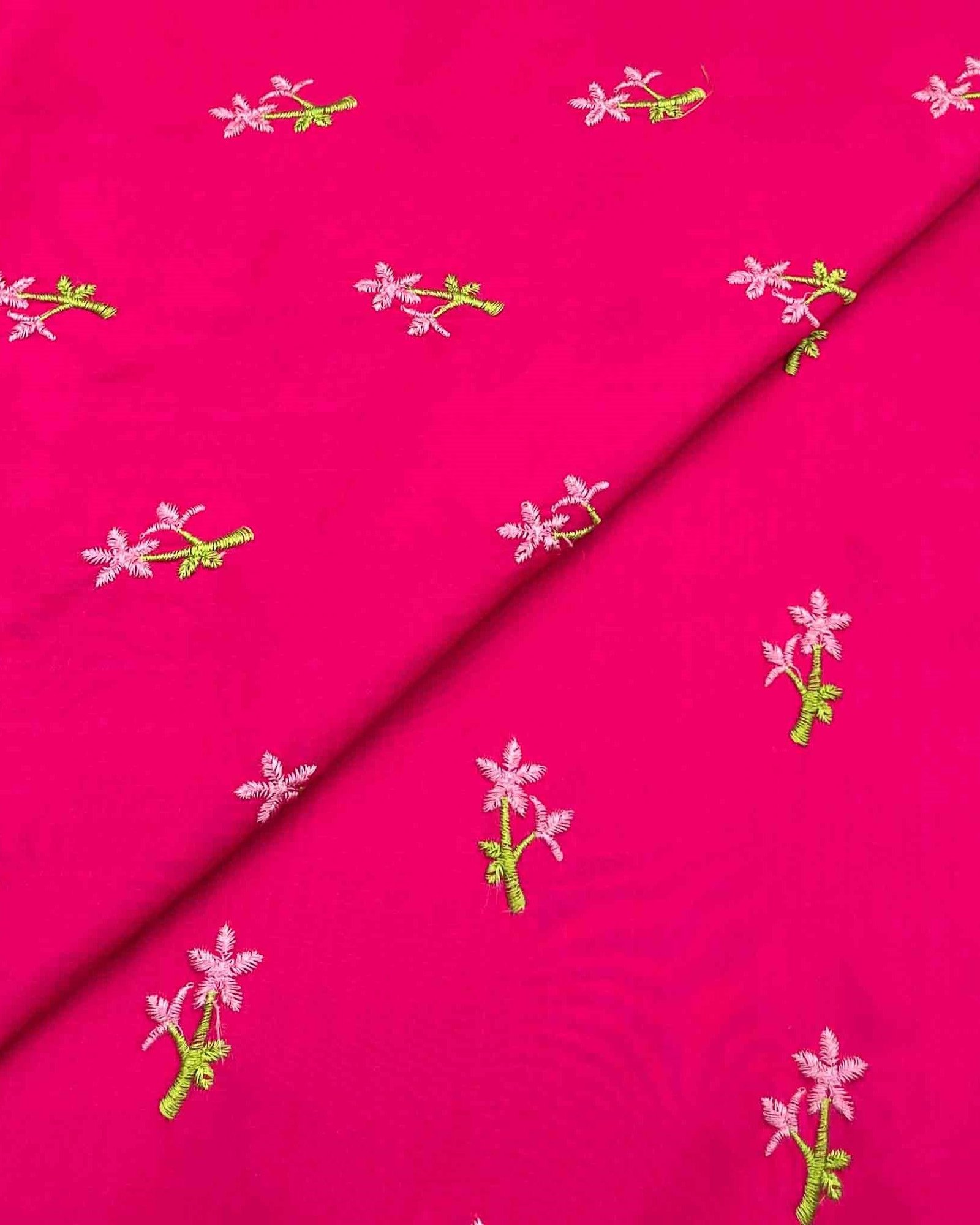 LINEN EMBROIDERY LE032